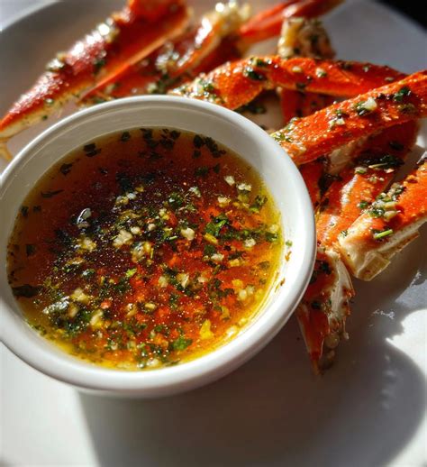 how to make butter sauce for crab legs