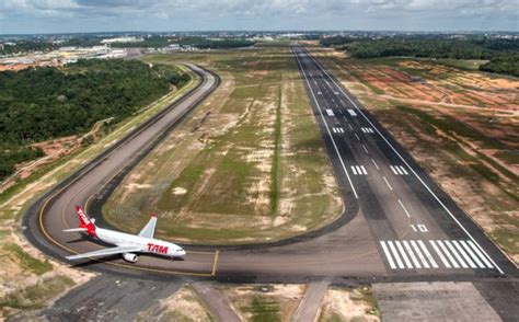 Pista Do Aeroporto De Manaus Ficar Fechada At Janeiro De