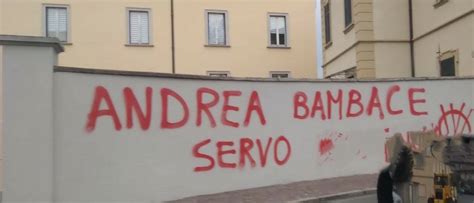 Le Scritte No Vax Sui Muri Di Etv E Della Regione Identificati I