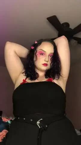 Chubby Girl Lingerie Reveal Scrolller