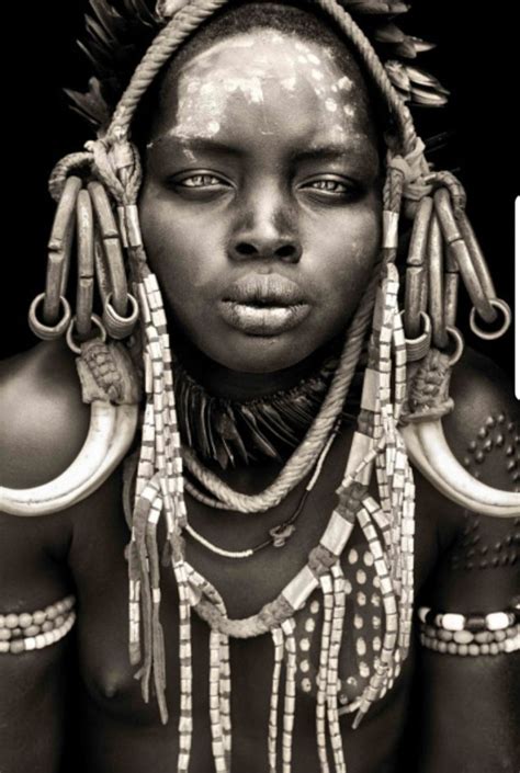 Pin By Carl On African Women World Cultures African People African