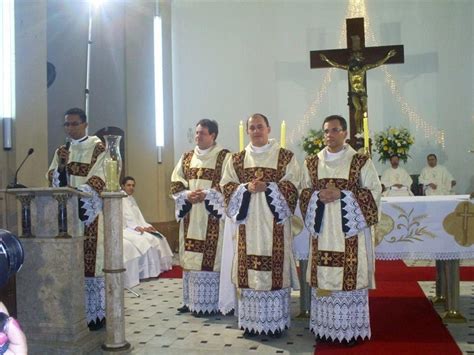 Cerimonial Dos Bispos - Redemptionis Sacramentum: Cerimonial dos Bispos - A Liturgia Episcopal ...