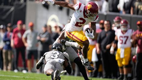 Caleb Williams Throws Six Tds Usc Withstands Late Colorado Rally