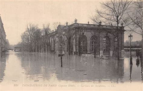 Paris Inondations La Gare Des Invalides N Lp G Eur