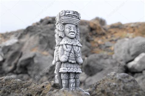 Maya Statue — Stock Photo © underworld1 #45002211