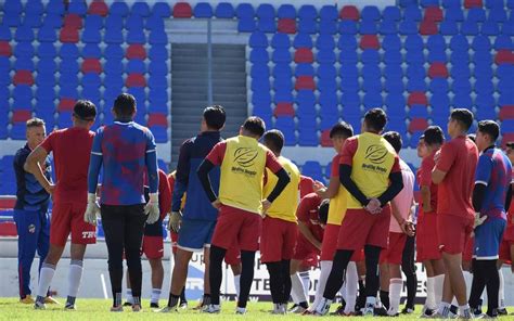 Afina Detalles La Trinca Fresera Para La Segunda Vuelta De La Liga