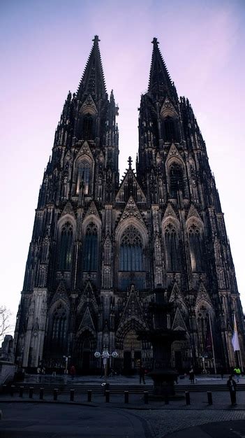 Premium Photo | The cologne cathedral is the largest church in the world.