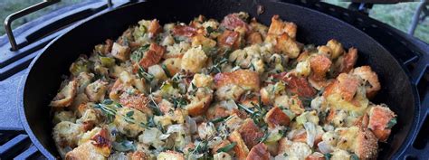 Traditional Stuffing Big Green Egg