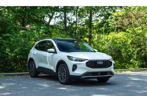 2025 Ford Escape Plug In Hybrid Review Pricing And Pictures Us News