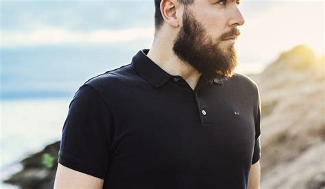 Những mẫu áo thun nam hot nhất hè