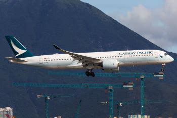 B Lrr Cathay Pacific Airbus A By Thomas Tse Aeroxplorer