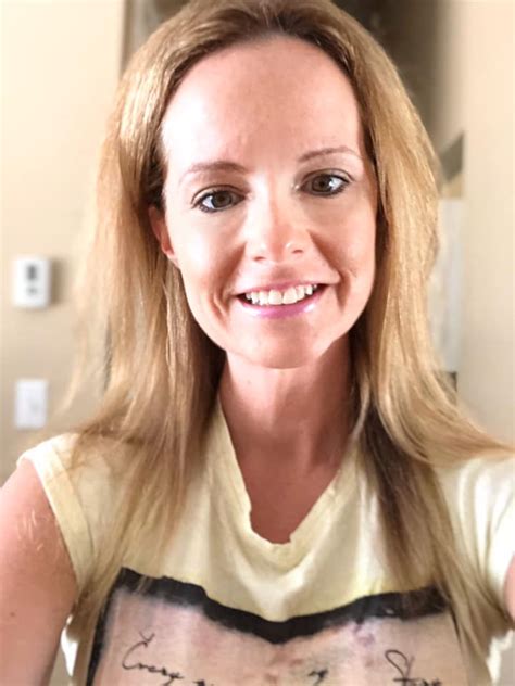 Blonde Milf Brooke Cheri Scrolller