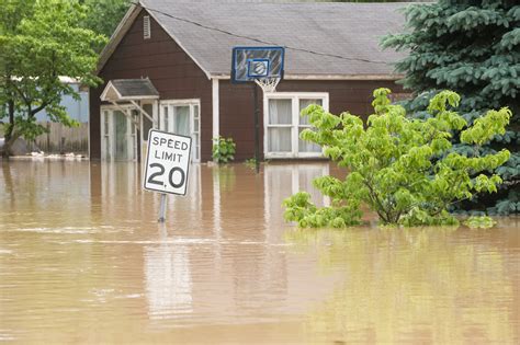 Kentucky Flash Flood Warning Update: People Missing as Homes Washed ...