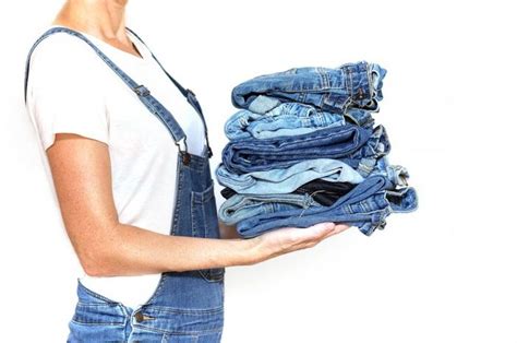 Cara Mencuci Celana Jeans Yang Benar Agar Tetap Awet Jangan Salah Stylo