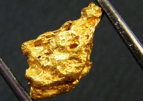 AUSTRALIAN GOLD NUGGET 1.64 GRAMS LGN 272 australian gold nugget ...