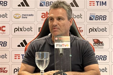 Diretor Executivo Do Flamengo V Futebol Brasileiro Mais Competitivo E