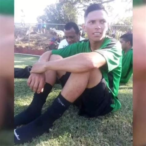 Saiba Quem Era O Jogador De Futebol Que Foi Devorado Por Crocodilo