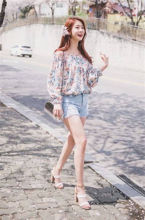 Ng H Ng V Y Hoa Hot Girl Th Y Vi B Em G I Ng C Trinh L N T