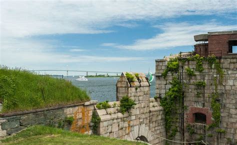 Fort Adams State Park | Rhode Island State Parks