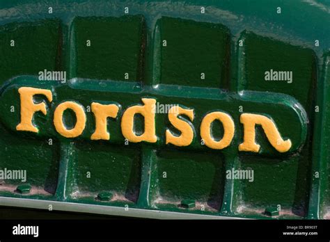 Fordson Logo Hi Res Stock Photography And Images Alamy