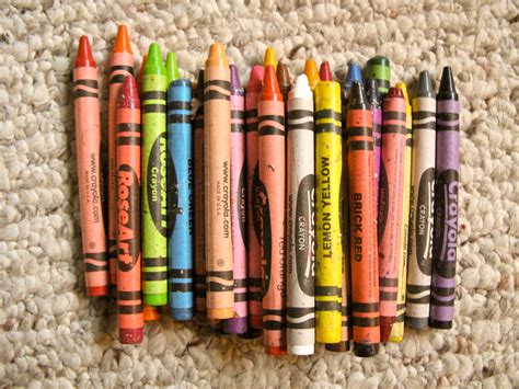 Purposeful Homemaking Upcycling Old Crayons