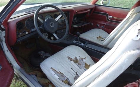 One-Hit-Wonder! 1977 Pontiac Can Am | Barn Finds