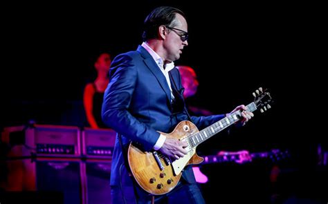 Blues Rock Titan Joe Bonamassa Returns To Londons Royal Albert Hall