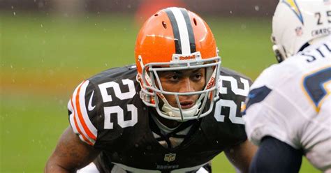 Cleveland Browns Ex Buster Skrine On The Run From Police For Bank