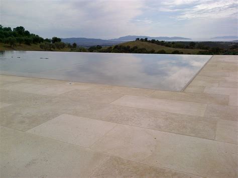 Dallage Pierre Margelle De Piscine En Pierre Naturelle De Bourgogne