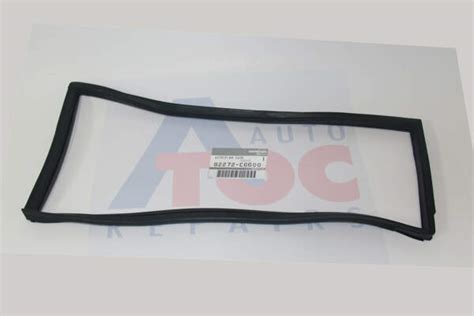 Genuine Nissan Rh Rear Door Glass Rubber Seal To Fit Nissan Gq