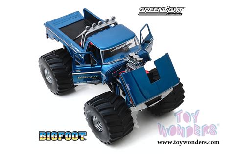 Kings Of Crunch Ford F Monster Truck With Inch Tires