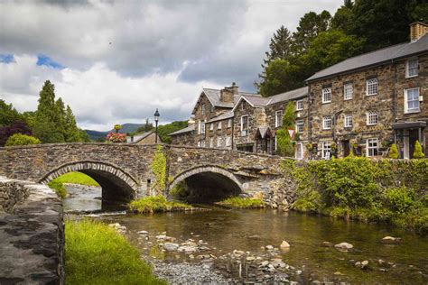 The Prettiest Small Towns in Wales