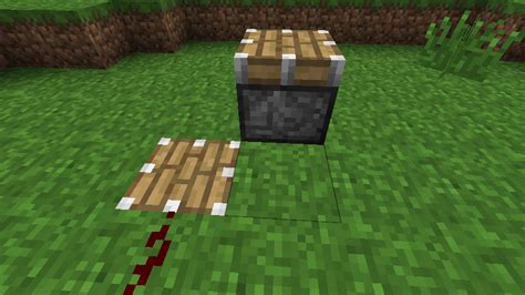 Minecraft Crafting Guide: How to Make a Piston Elevator