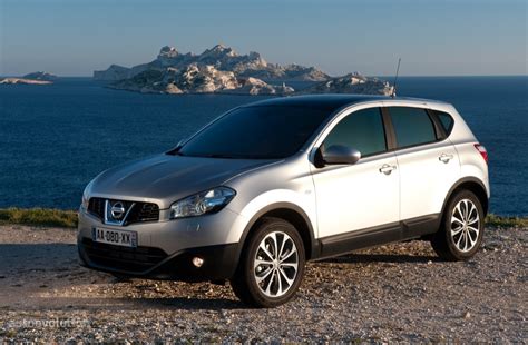 NISSAN Qashqai Specs & Photos - 2010, 2011, 2012, 2013 - autoevolution