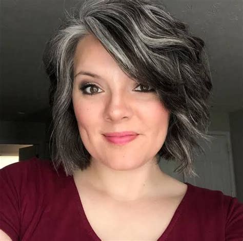 Pin By Kim S On Cute Coiffes Blending Gray Hair Gray Hair Highlights