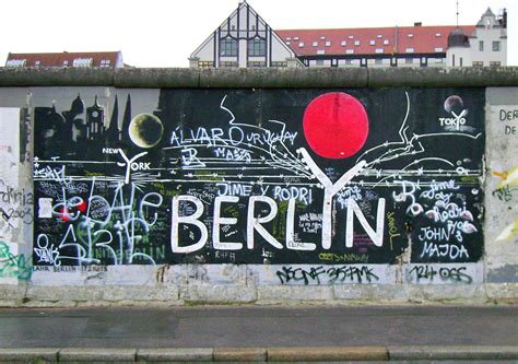 Ecco Come L Arte Ha Raccontato Il Muro Di Berlino L Analisi Di