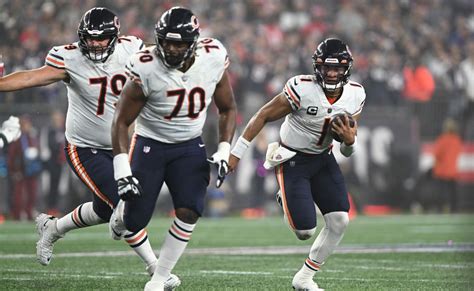 Braxton Jones Rookie Year A Pleasant Surprise Bears Needed Sports