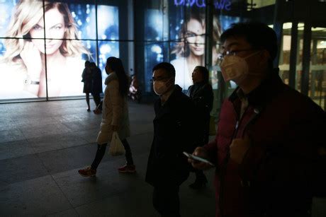 Chinese People Wear Masks During Air Editorial Stock Photo - Stock ...