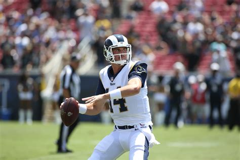 Vikings Sign Backup QB Sean Mannion - SportzBonanza