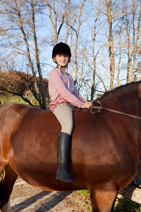 Girl Riding A Horse Picture And HD Photos | Free Download On Lovepik