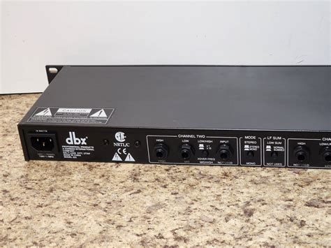 DBX 223 Stereo 2 Way Mono 3 Way Crossover Rack Mountable EBay