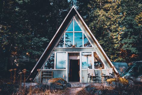 13 A-Frame Cabin Kits and Modular Prefab Homes That You Can Build ...