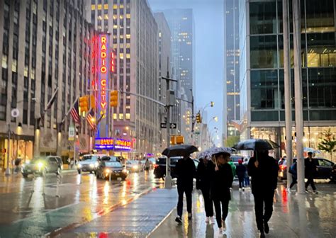 46 Best Rainy Day Activities in NYC: You'll Have a Blast!