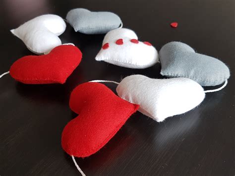 Valentines Day Felt Heart Garland For Mantel Shelves Etsy