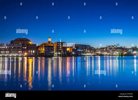 Portsmouth nh skyline hi-res stock photography and images - Alamy