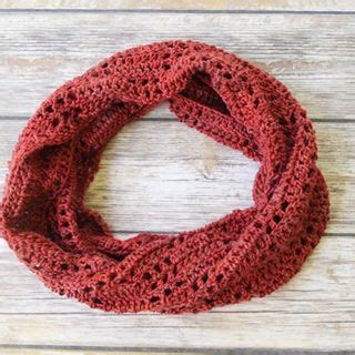 Stay Warm In Style With This Cozy Cowl Scarf