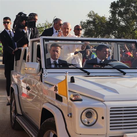 Papa Aos Jovens Sejam Campe Es De Fraternidade Jovens Conectados