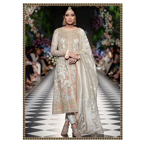farah  fatima pakistani bridal dresses pakistani outfits