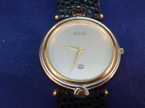 Vintage Gucci Watch 4500 Gold Plated Orig Gucci Leather Band 1980s Men Or Women Leather Band