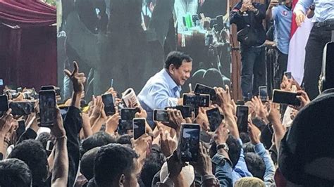 Prabowo Tiba Tiba Minta Maaf Di Hadapan Pendukungnya Saat Kampanye Di